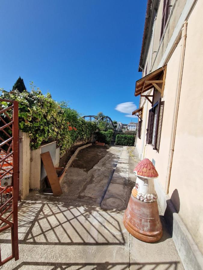 Appartamento Per Chi Ama Prendere Il Caffe In Terrazzo Rom Exteriör bild