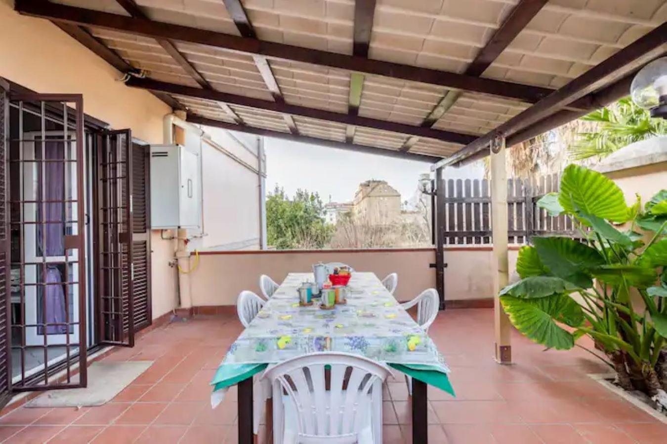 Appartamento Per Chi Ama Prendere Il Caffe In Terrazzo Rom Exteriör bild
